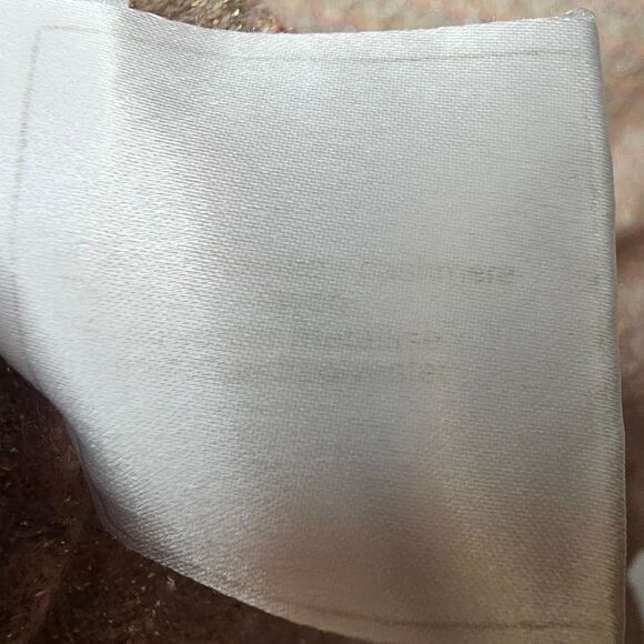 Chanel 06A Metallic Cashmere Sweater EUC 38 - Picture 9 of 16